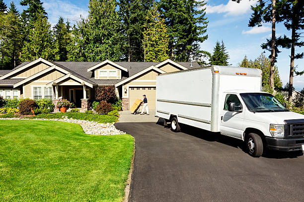 Divine Moving and Storage